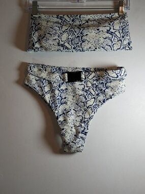 Zaful 2 Piece Bikini SIZE 6